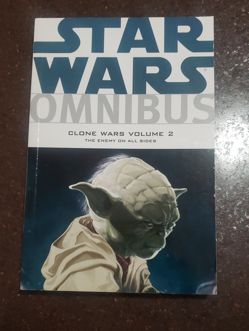 Star Wars Clone Wars Omnibus Vol 2 The Enemy On All Sides Dark Horse